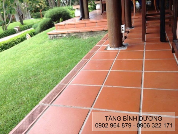 Màu đỏ lợt đẹp mắt