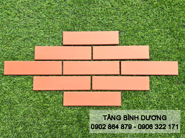 Gạch thẻ đỏ Đất Việt