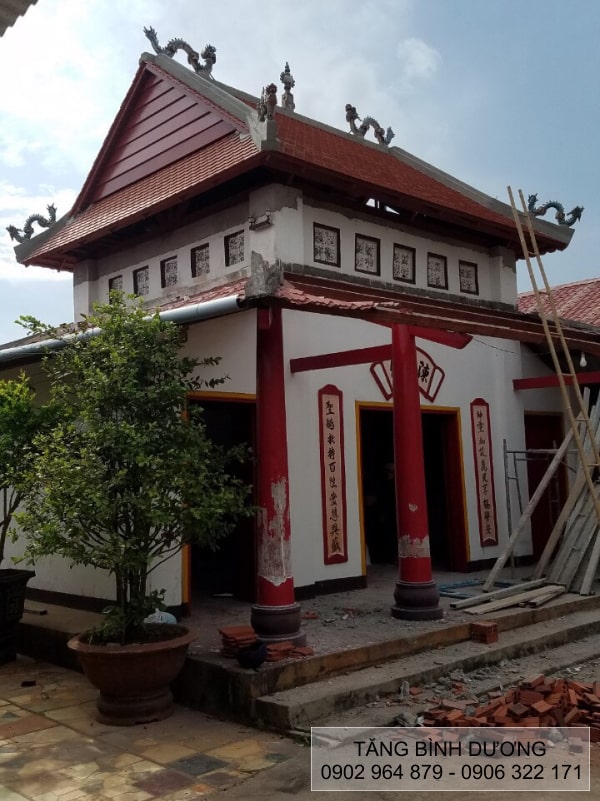 Sử dụng ngói vảy cá Đất Việt lợp mái đền, chùa Sử dụng ngói vảy cá Đất Việt lợp mái đền, chùa
