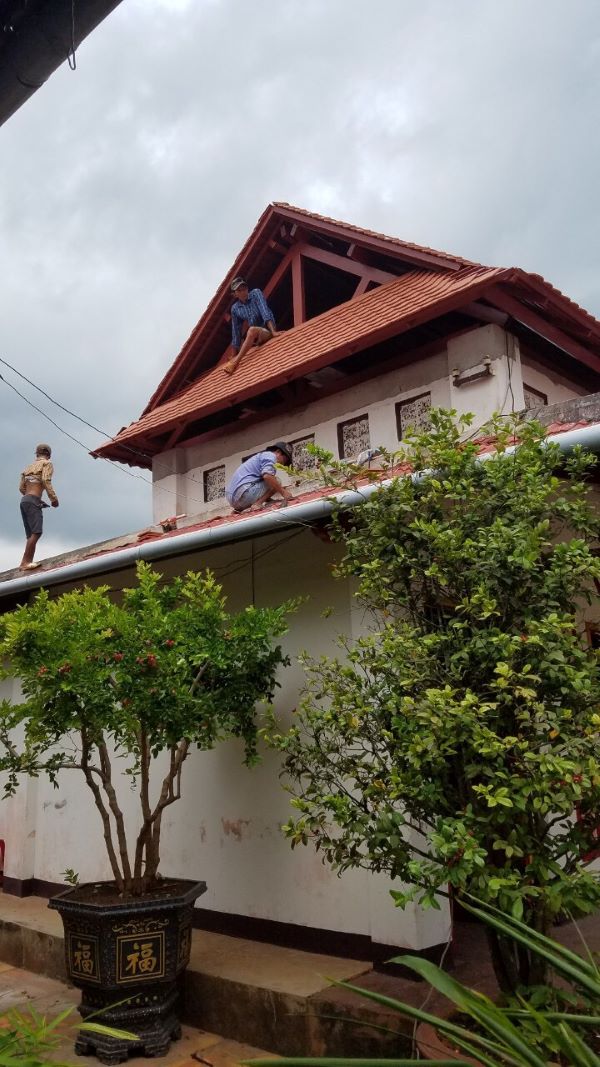 Lợp ngói vảy cá Hạ Long tại công trình đình Xuân Quế