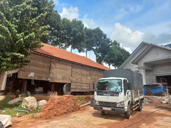 Công trình anh Thịnh Lộc Ninh - Bình Phước sử dụng ngói lợp ngói 22 Đất Việt và ngói Inari