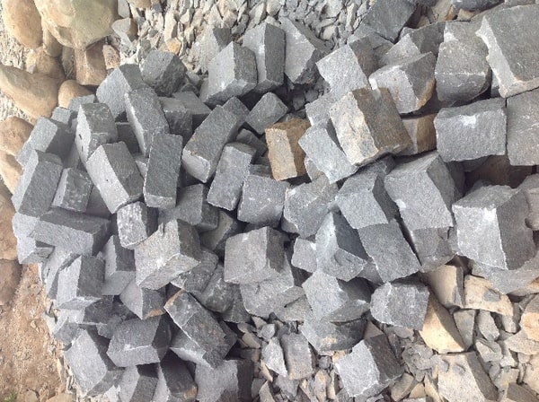 Sản phẩm 20x20x25cm có định mức 74 viên/m3