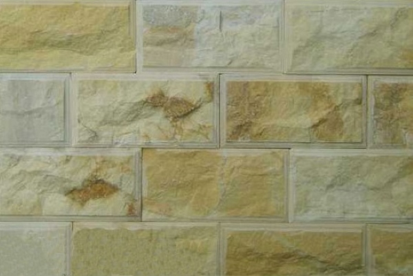 Đá bóc vàng soi cạnh