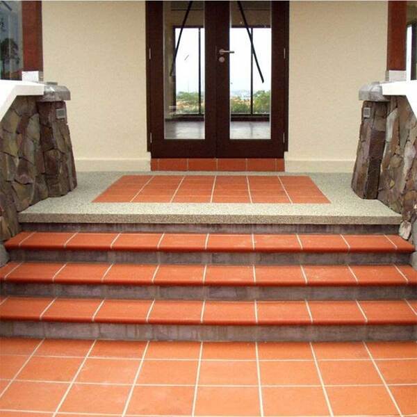Gạch đỏ lát bậc cửa đẹp