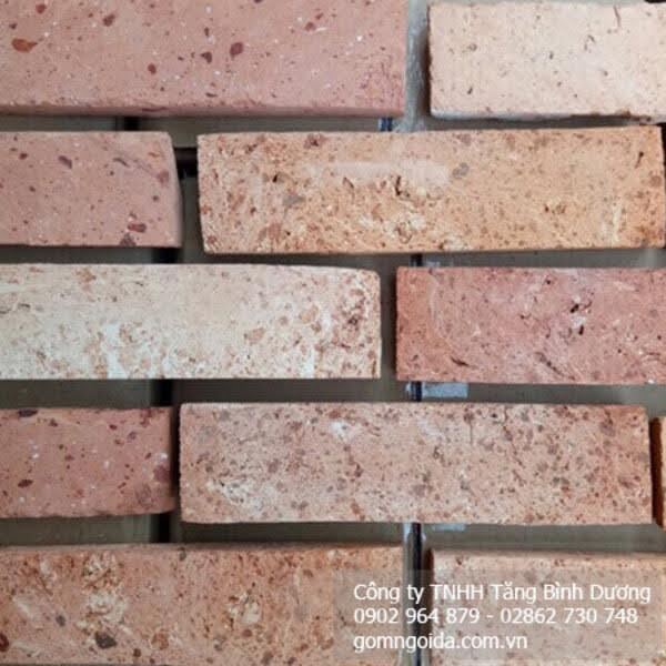 Gạch trang trí ốp tường phong cách kiểu cổ điển