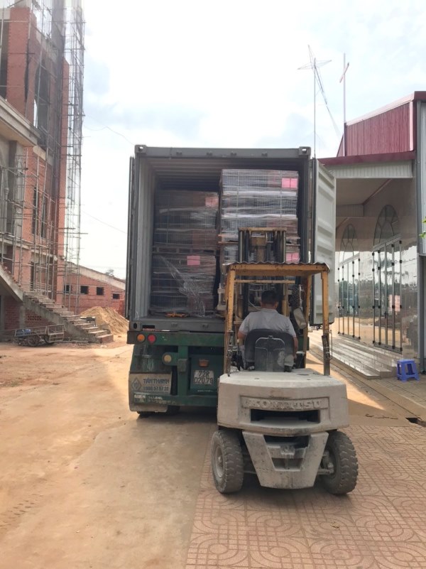 Ngói tráng men Classy giao công trình giáo xứ Đức Hiệp - Châu Đức