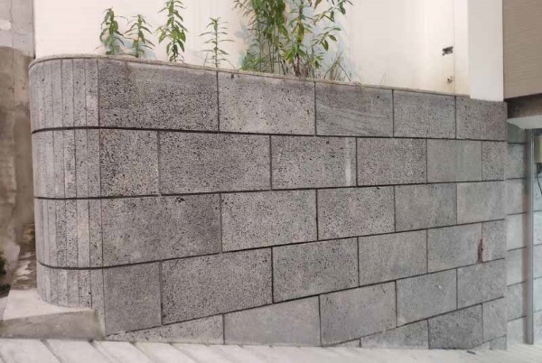 Đá chân tường đẹp nâng tầm nghệ thuật xây dựng