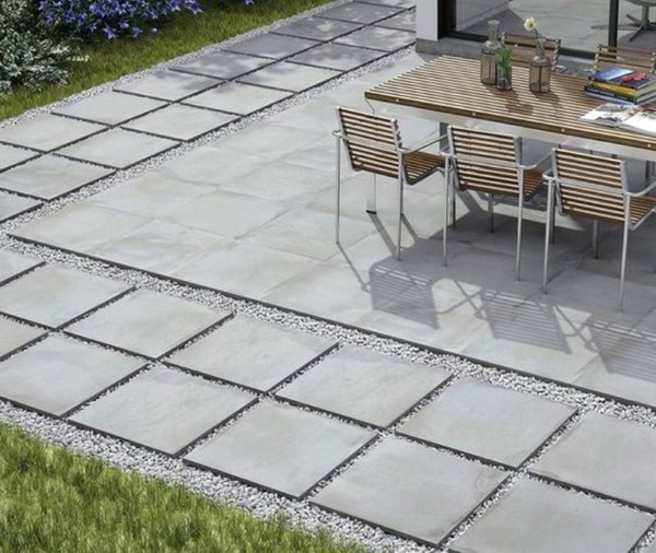 Làm mát sân vườn với đá ong xám tự nhiên