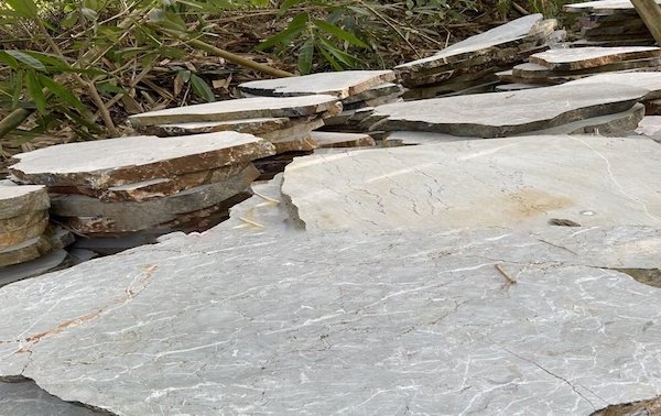 Đá lũa xanh vân mây