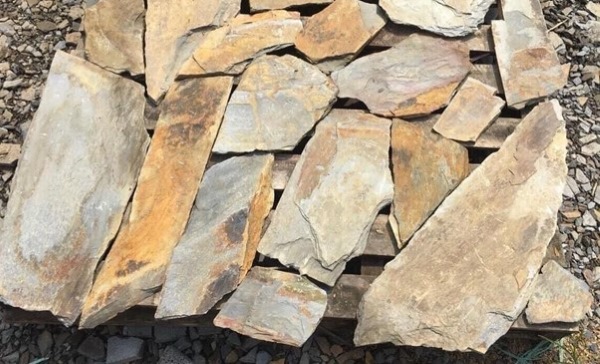 Đá rối vàng Đá rối vàng