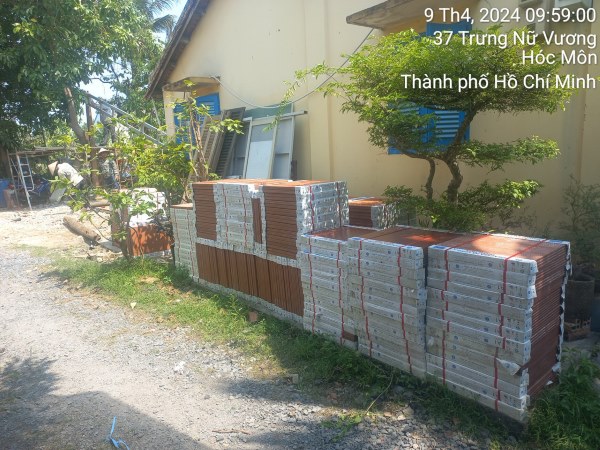 Bàn giao gạch lát Cotto Hạ Long cho công trình tại Hóc Môn