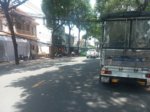 Tăng Bình Dương chuyên phân phối các loại gạch ốp lát, ngói lợp, gạch đá ốp tường chất lượng