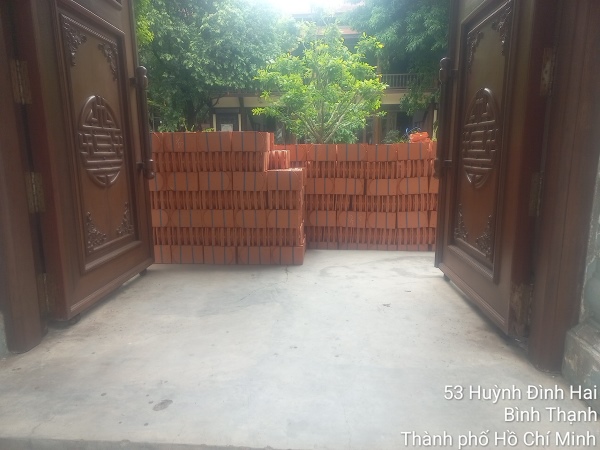 Ngói vảy cá phù hợp với công trình mang kiến trúc cổ kính 