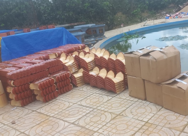 Hoàn thành bàn giao ngói cho công trình