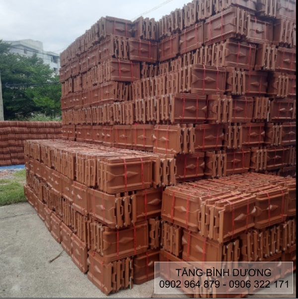 Ngói mũi tên 16 Gốm Mỹ được phân phối trực tiếp tại Tăng Bình Dương Ngói mũi tên 16 Gốm Mỹ được phân phối trực tiếp tại Tăng Bình Dương