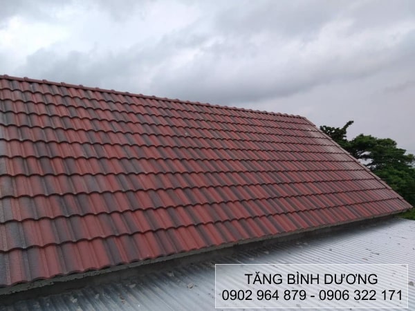 Ngói màu M08 phối hợp màu sắc đẹp