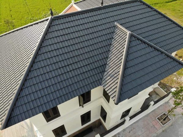 Ngói xi măng Việt Nhật màu xanh lục đậm