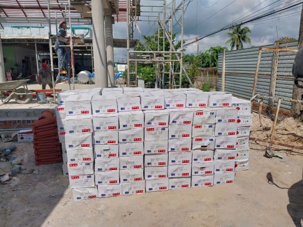 Ngói vảy cá Hạ Long được giao đến công trình