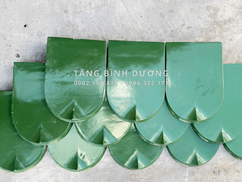Ngói hài 270 tráng men màu xanh lá - Gốm Đất Việt